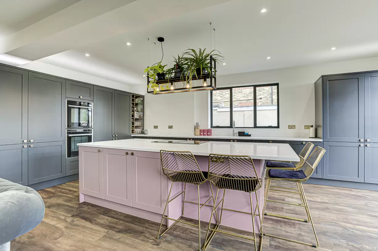 Graphite Kitchen with Pink Island